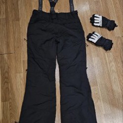 Image 4