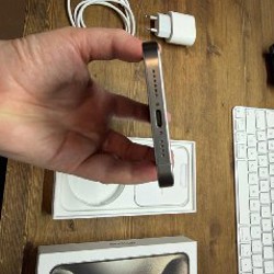 IPhone 15 Pro Max 256GB - фото 3