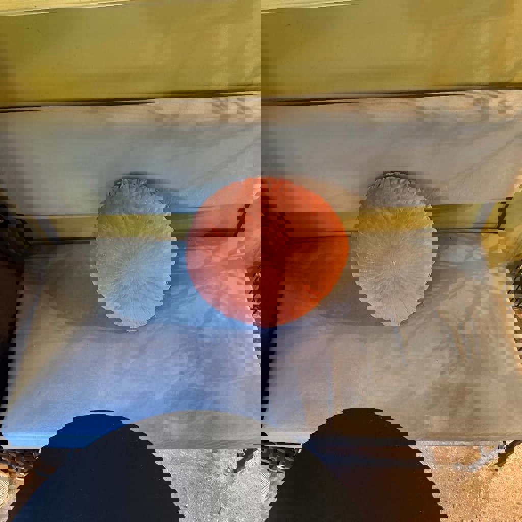 Компактный диванчик