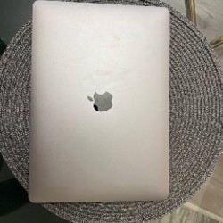 MacBook Pro - фото 2