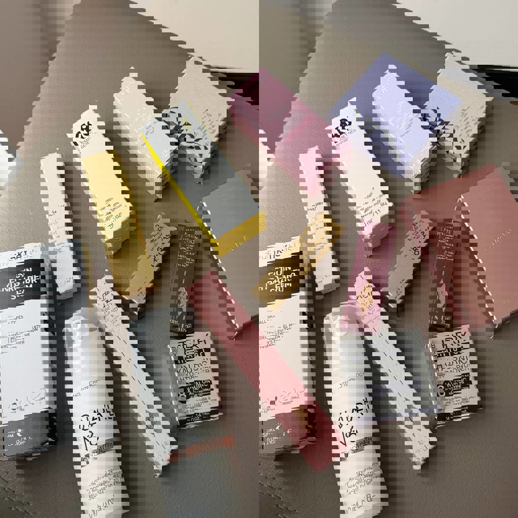 Hourglass помада