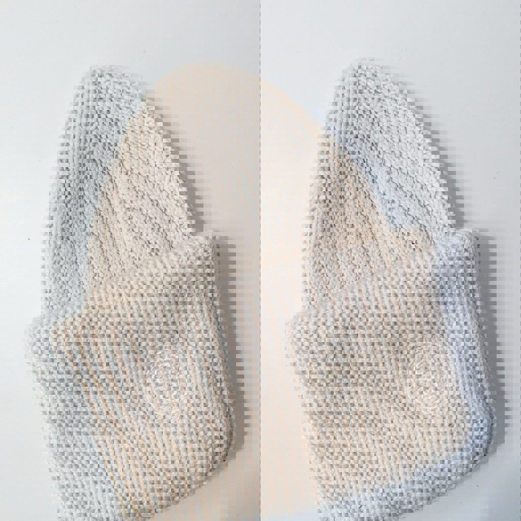 Шапка SHU молочная