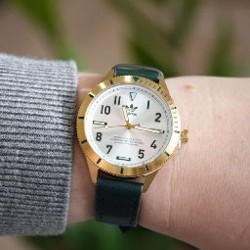 Женские часы Adidas Originals Edition Three - фото 1