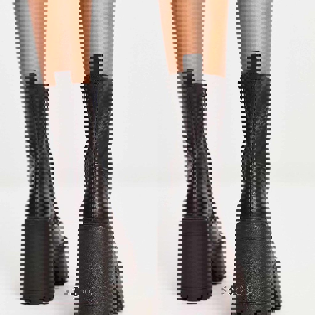 Сапоги из натуральной кожи