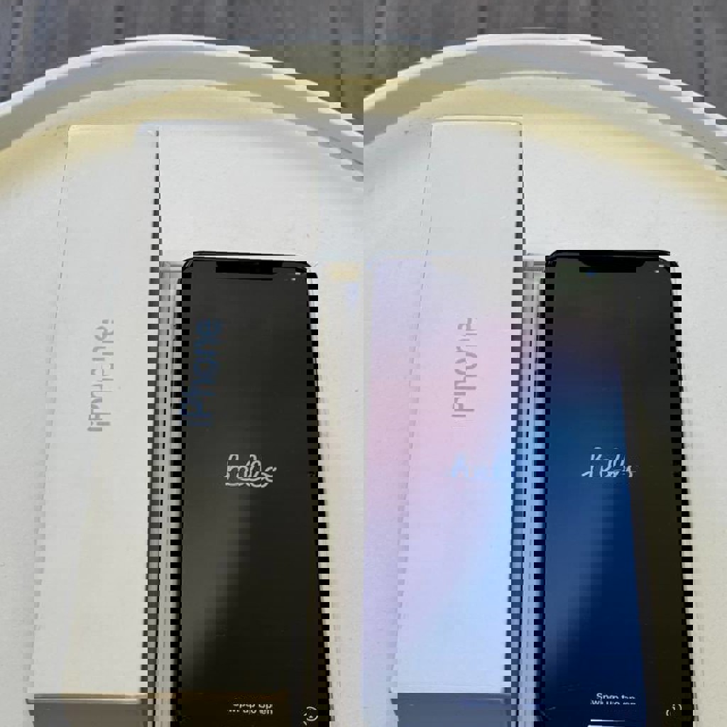 IPhone XS Max 64 ГБ