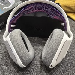 Игр. гарнитура Logitech G733 LIGHTSPEED - фото 2