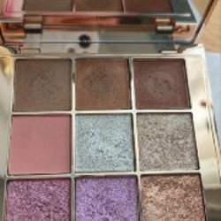 Палетка теней Beautyverse - фото 2