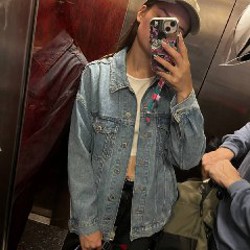 Маленькая белая сумка - фото 1