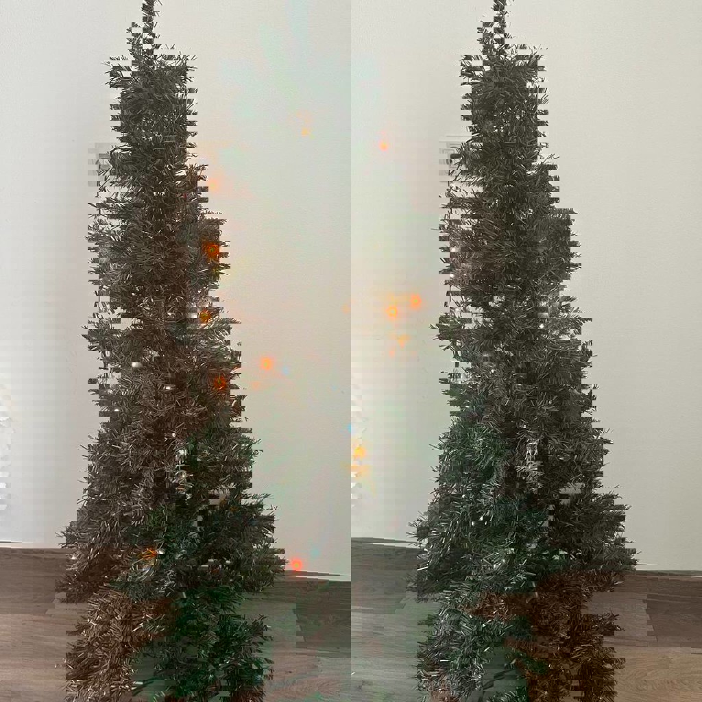 Ёлка новогодняя искусственная