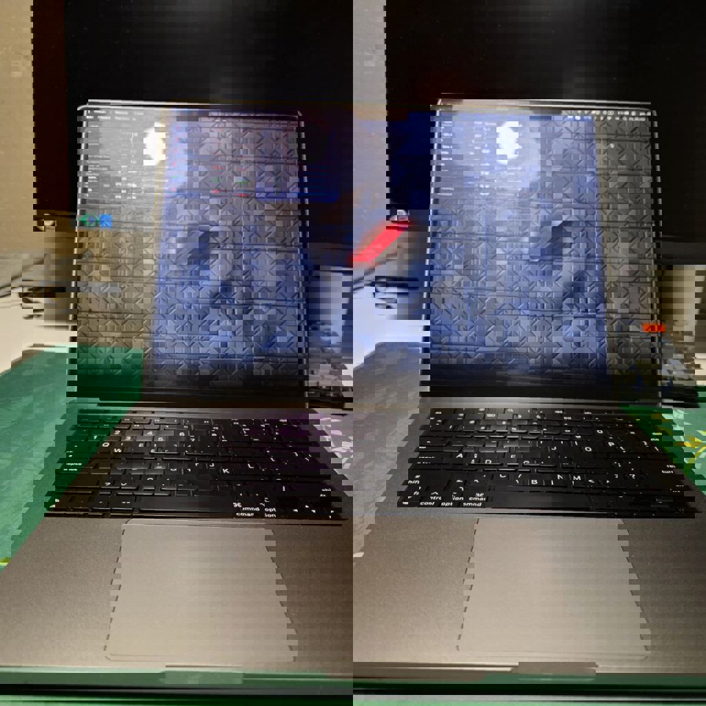 MacBook Pro 14' (M1 Pro) 16/512GB