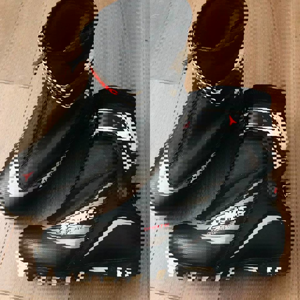 Ботинки лыжные ATOMIC