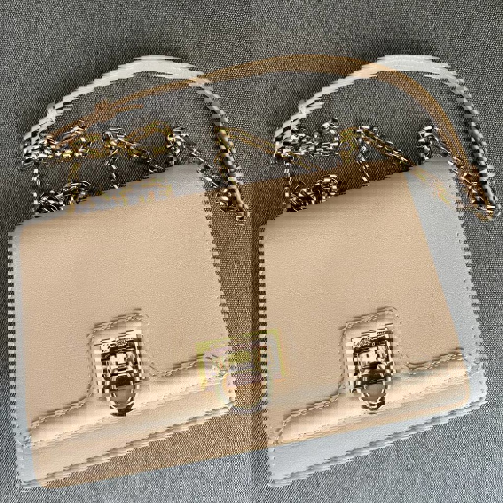 Сумочка Ferragamo