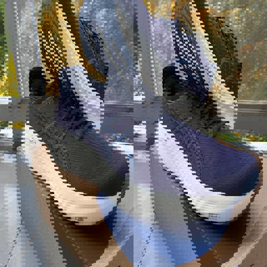 Беговые кроссовки Asics Gel-Nimbus 27