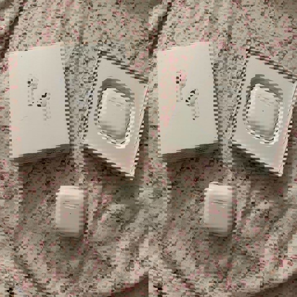 Наушники AirPods 3 поколения