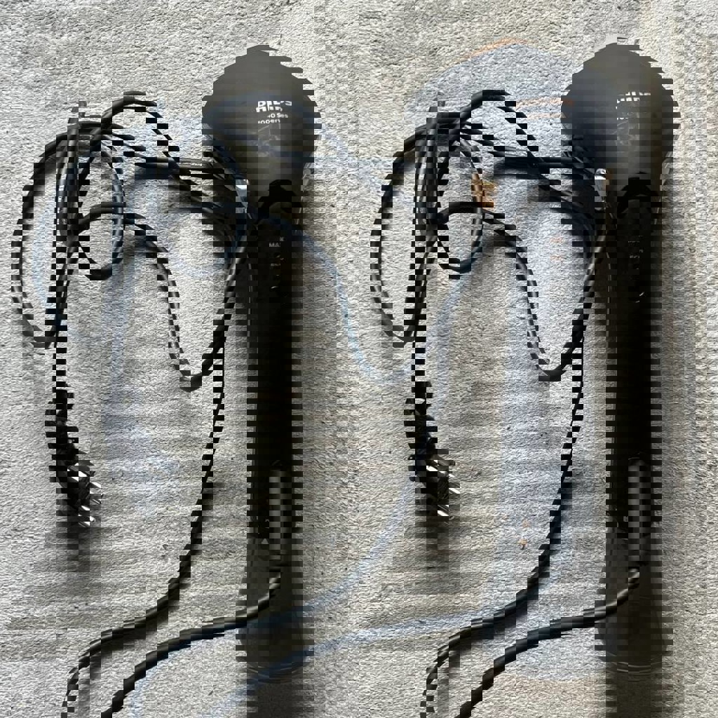 Отпариватель Philips 7000 Series