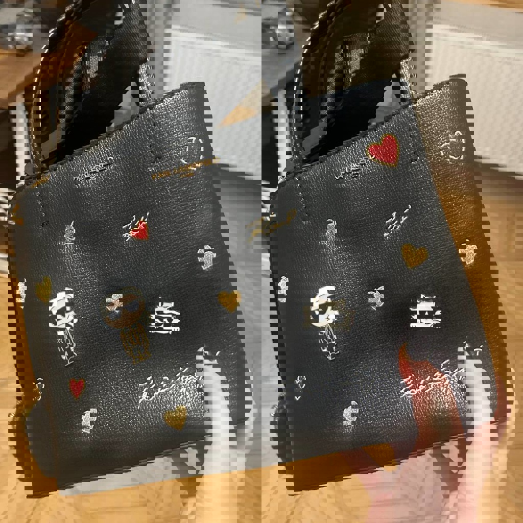 KARL LAGERFELD PARIS