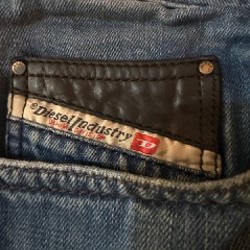 Джинсовые шорты мужские Diesel - фото 2