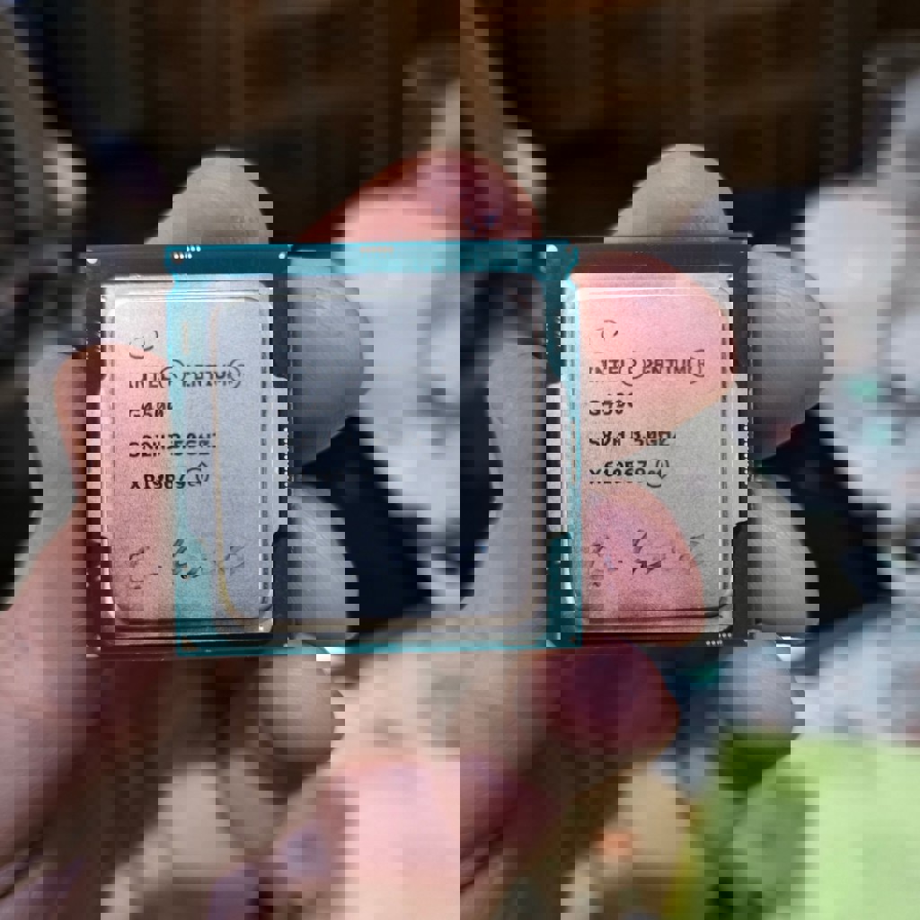 Процессор Intel Pentium G4500