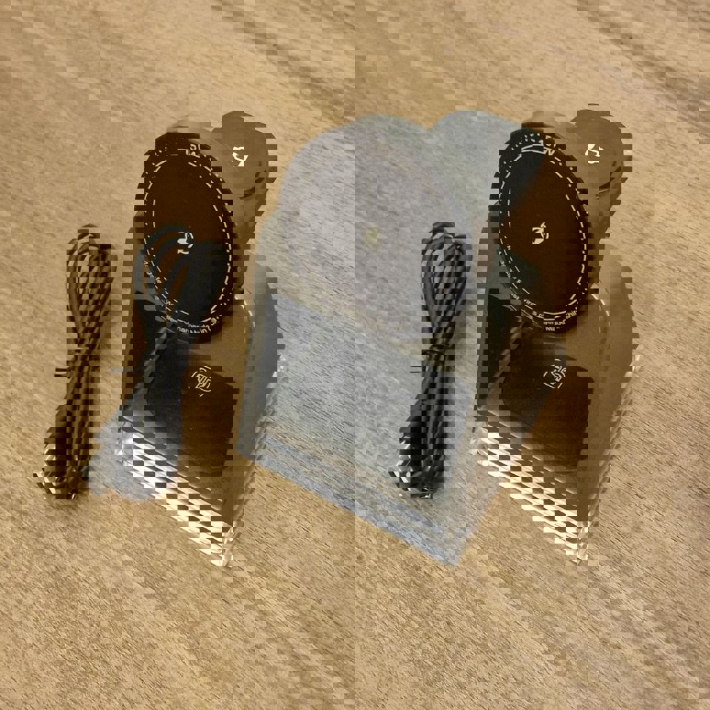 Магнитное беспроводное зарядное устройство