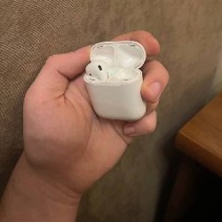 AirPods 2 поколения (левый) - фото 3
