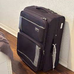 Вешалки - фото 1