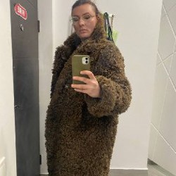 Шуба оверсайз из искусственного меха - фото 6