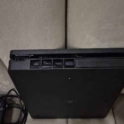 Playstation 4 slim - фото 3