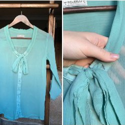 Мятная блузка с бантом pull&bear - фото 2