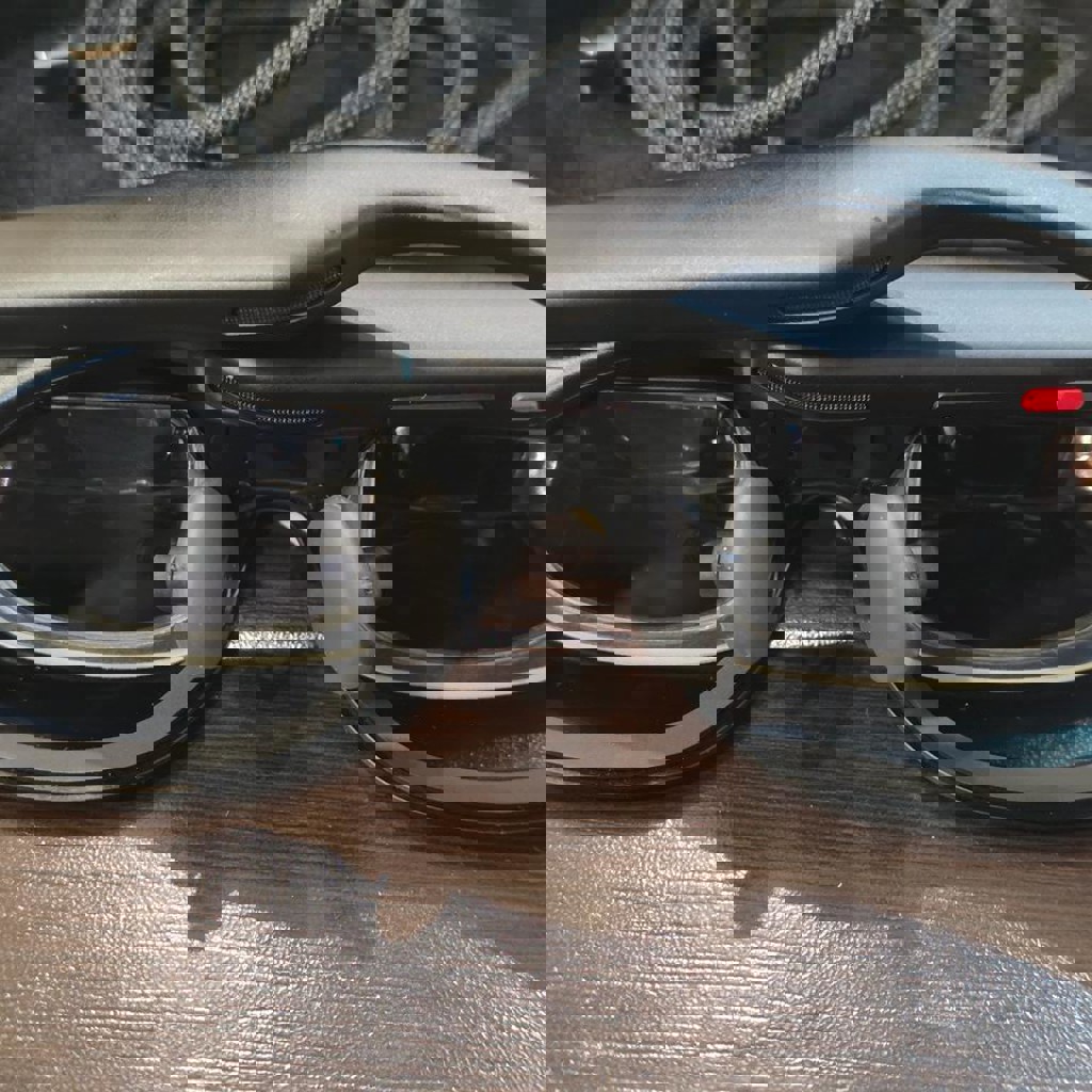 XR очки Xreal One