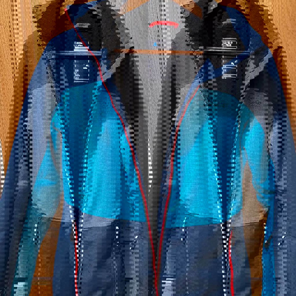 Женская лыжная куртка Dare2B Beckoned II