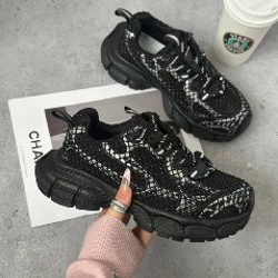 Одежда и обувь - фото 8