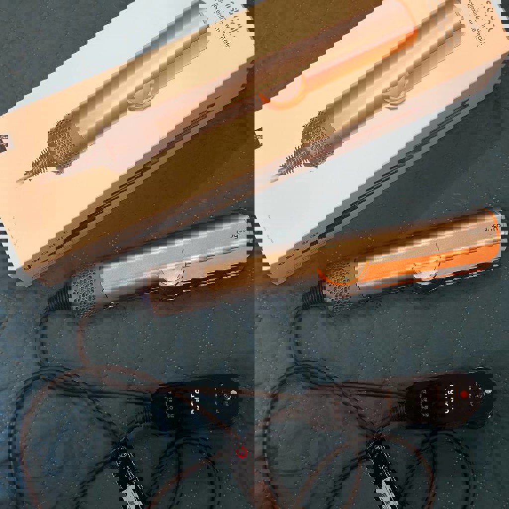 Dyson Airstrait HT01