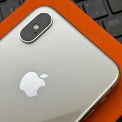 IPhone X - фото 3