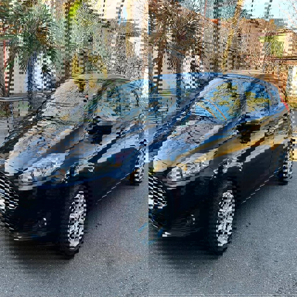 Автомобиль