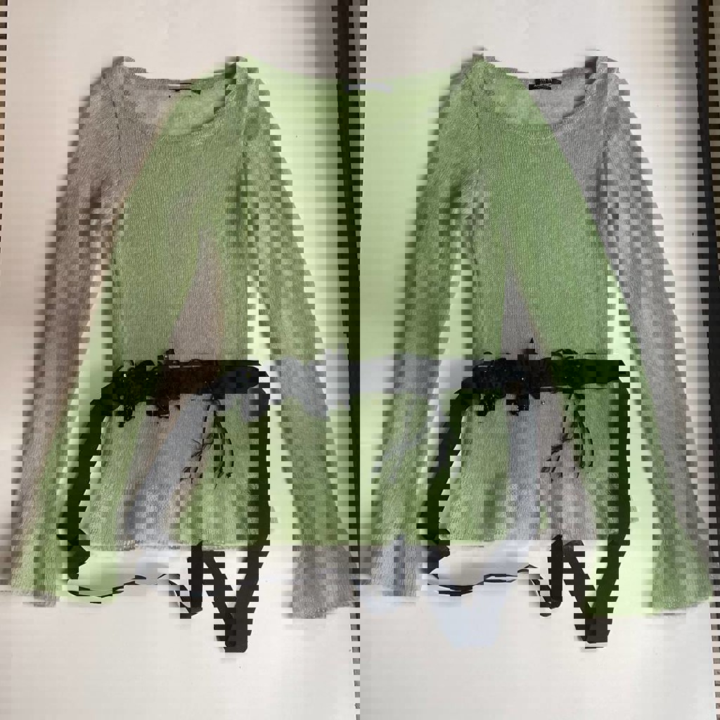 Винтажный свитер с поясом