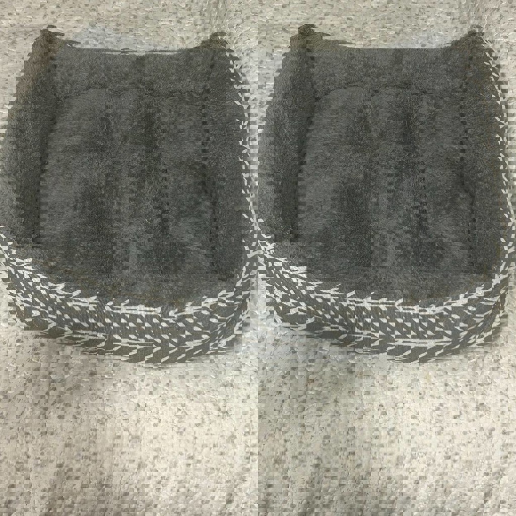 Лежанка для собаки / кошки