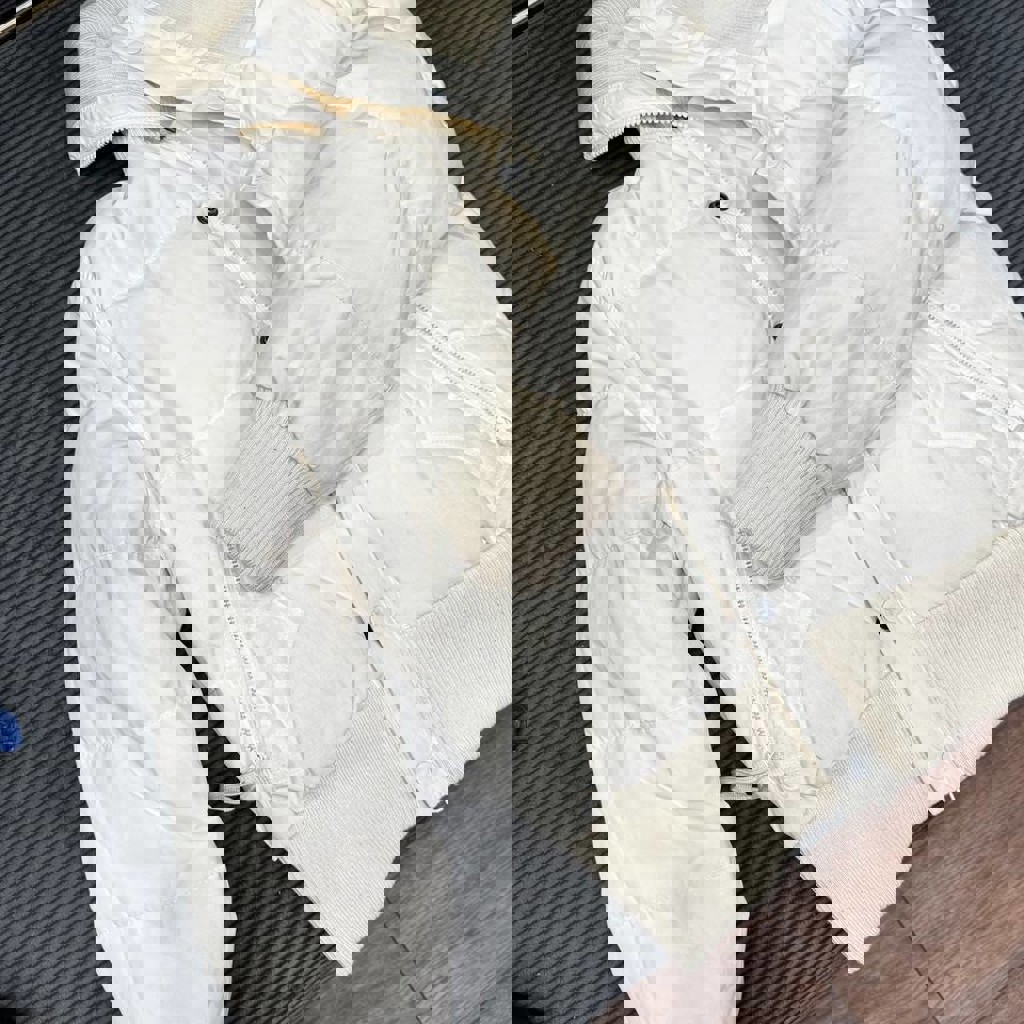 Пуховик Levis