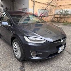 Tesla Model X - фото 2