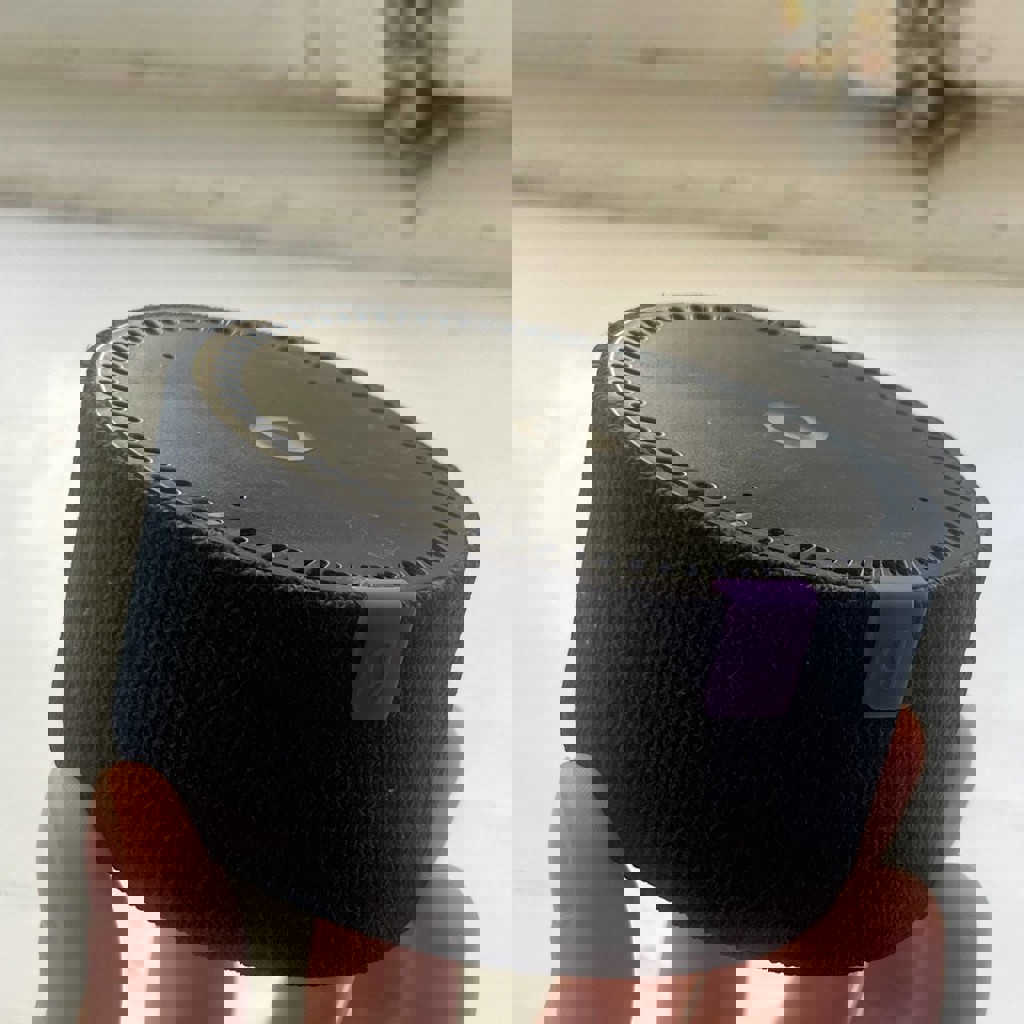 Колонка Яндекс Мини