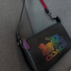 Coach Nolita 19 - фото 2