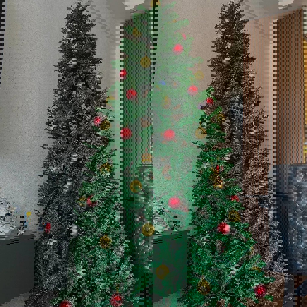 Искусственная елка 210см