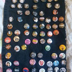 Любой значок с вашим рисунком - фото 8