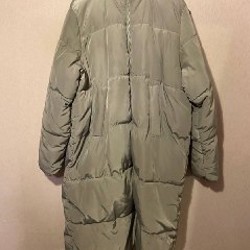 Светло-зелёный пуховик - фото 2