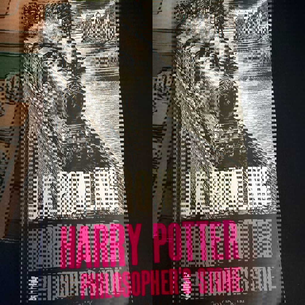 Книга Гарри Поттер и Философский Камень