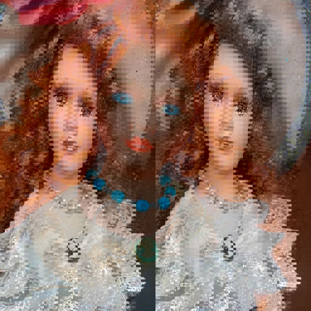 Кукла коллекционная 'Сьюзи'