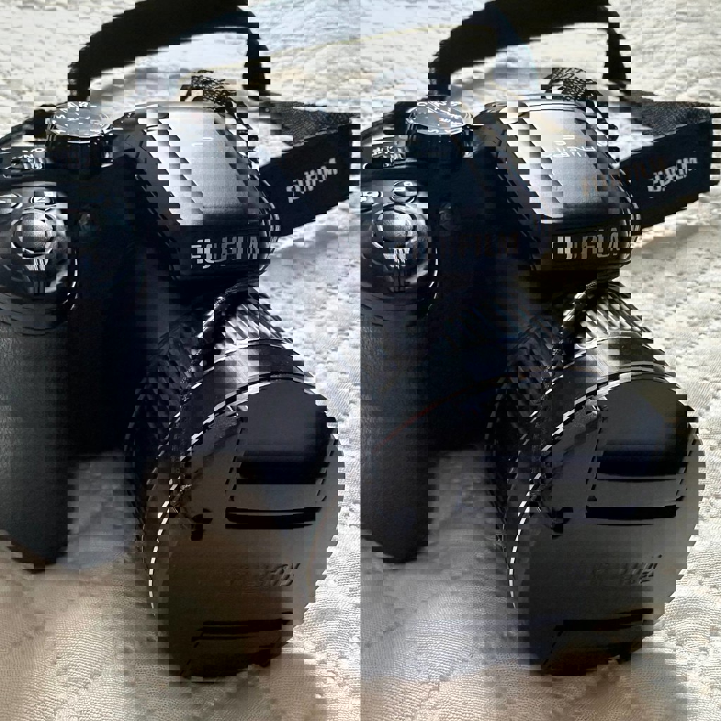 Камера Fujifilm FinePix S4800