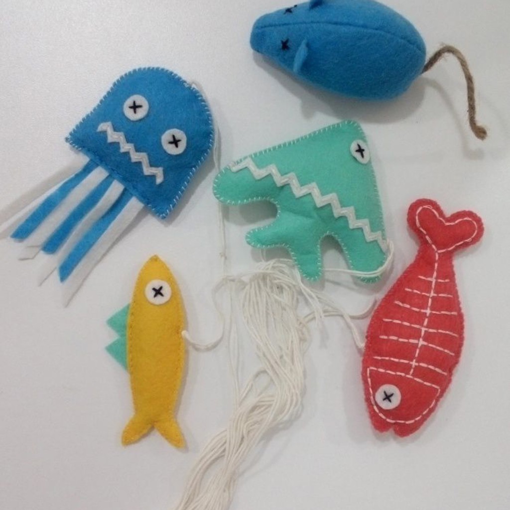 Игрушка для кота