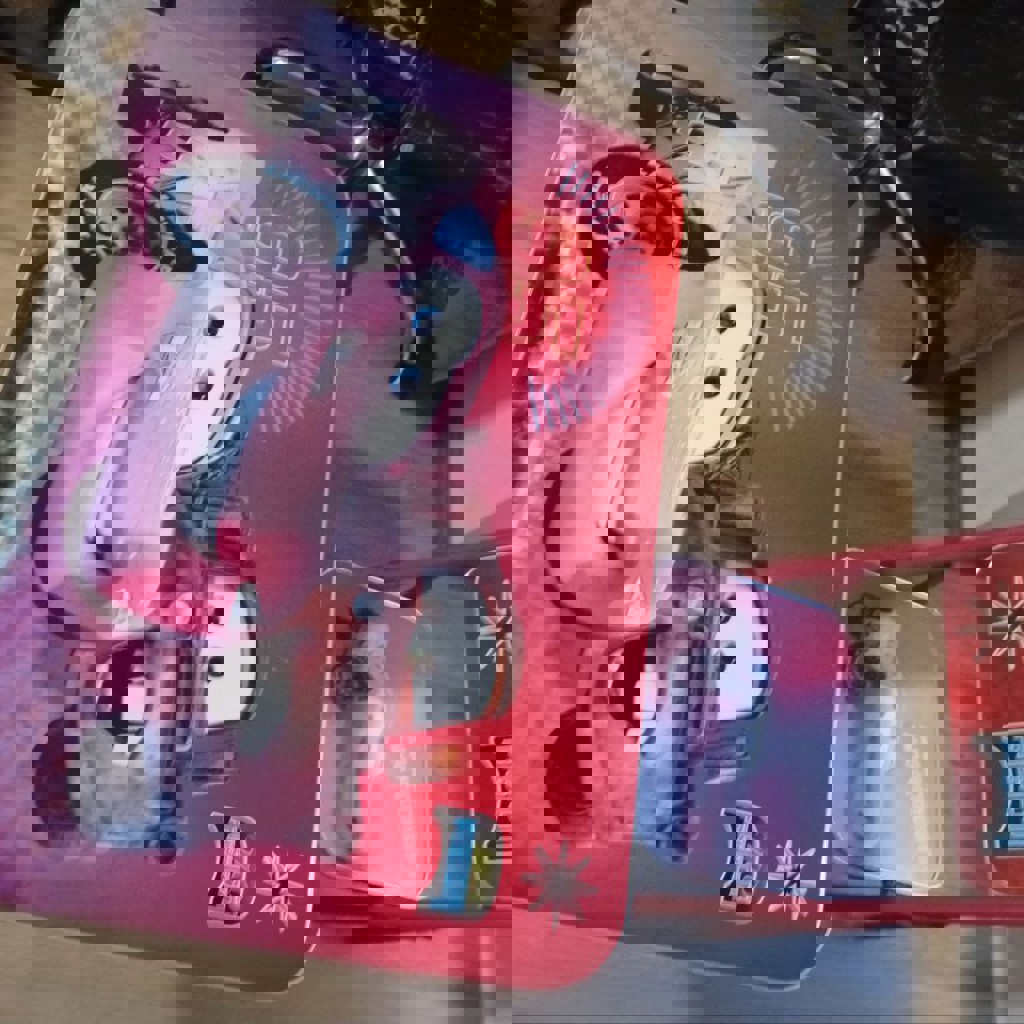 Столик и стульчик для ребенка