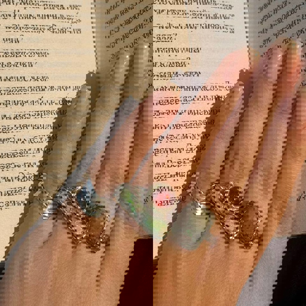 Серебряное кольцо с опалом