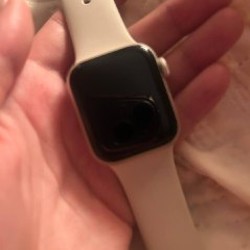Apple Watch SE3 - фото 2